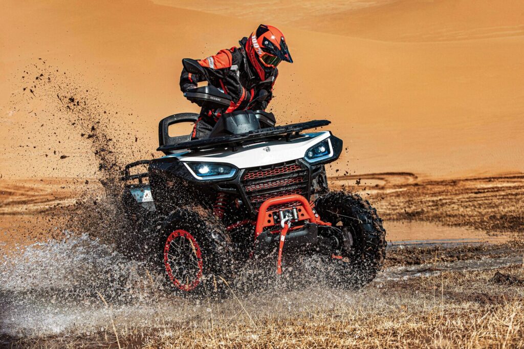 Snarler AT6L DLX ABS Lifestyle